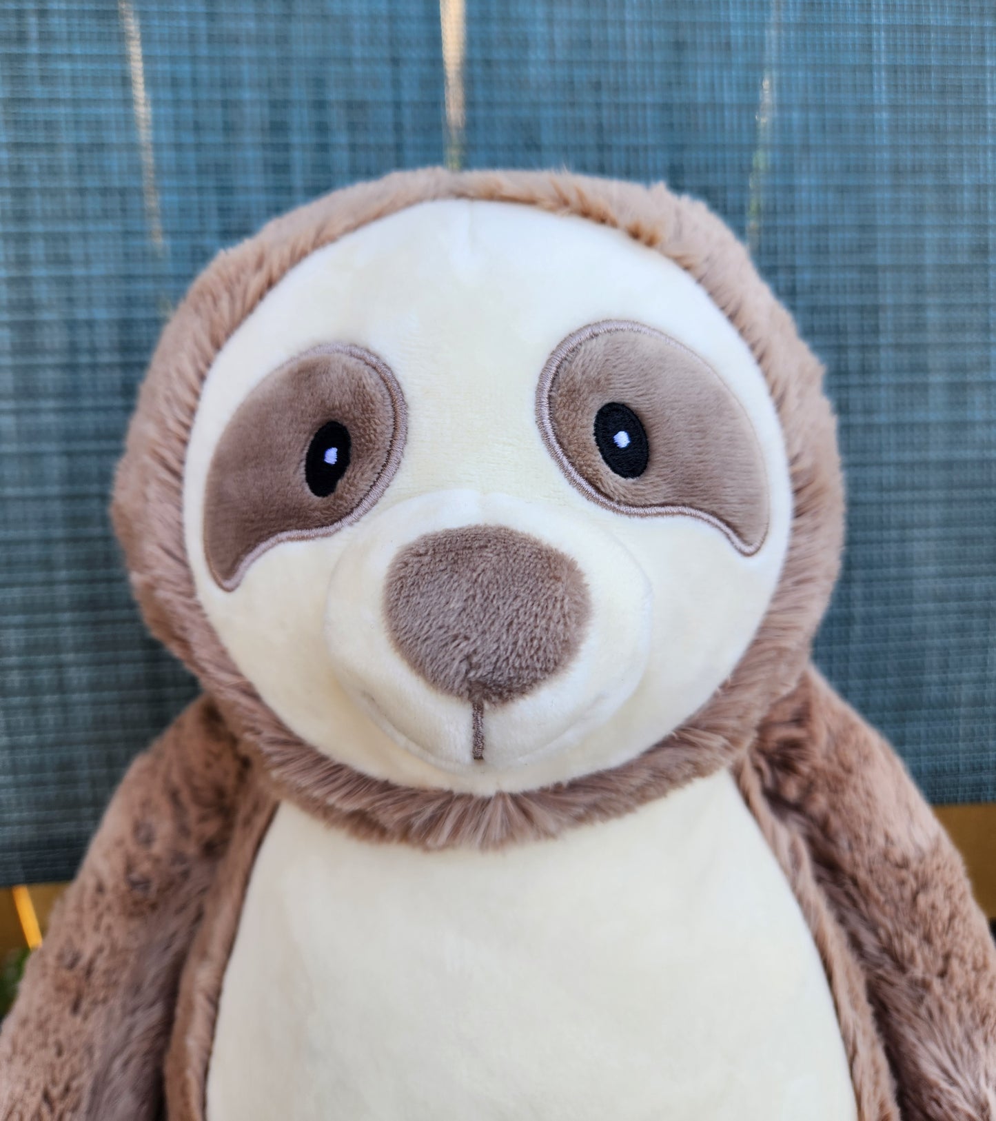 Cuddle Stuffed Sloth