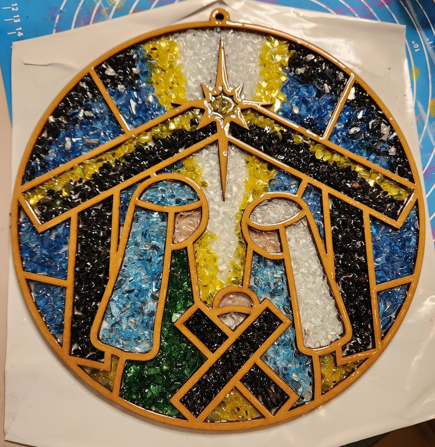 December 13th - Lost Pizza Co. Cabot - Faux Stain Glass Christmas Trees and Ornaments Party!